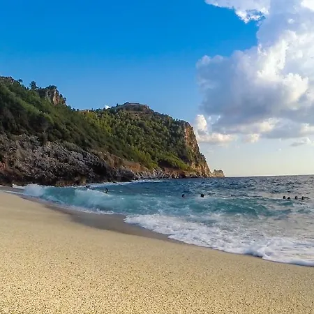 Saray Mahallesi Apartment Alanya